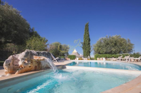 TD Trulli di Bouganville with Large Amazing Pool Monopoli